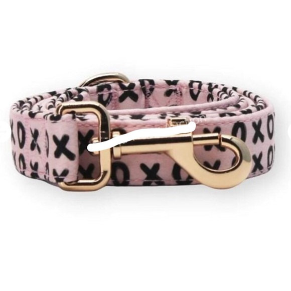 🎅🏻 3/$50 2x 👯‍♀️Host Pick⚡️NWOT Sniff & Bark Leash- XOXO - Picture 2 of 6